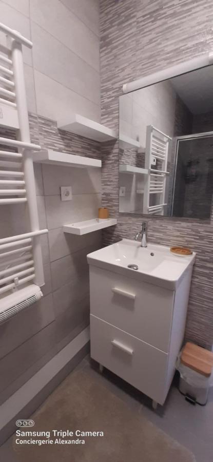 Apartamento Porto Cristo - Au Port Sans Vis A Vis -Wifi - Parking Saint-Cyprien  Exterior foto