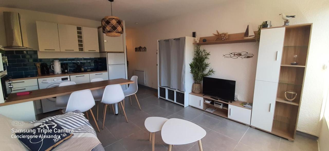 Apartamento Porto Cristo - Au Port Sans Vis A Vis -Wifi - Parking Saint-Cyprien  Exterior foto